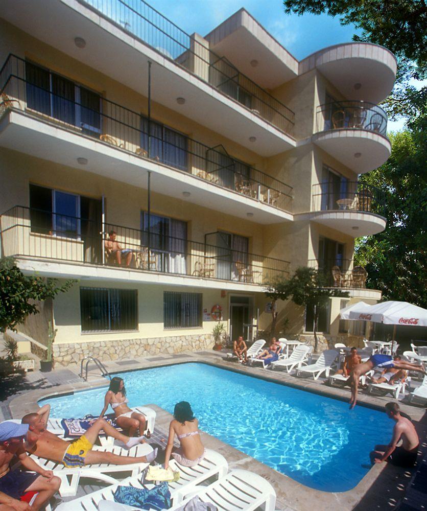 Martinez Apartments Palma Nova  Zewnętrze zdjęcie